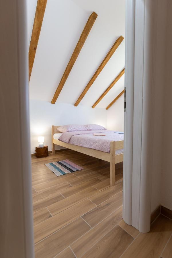 Kuca Trota - Sauna, Hot Tub * Otočac